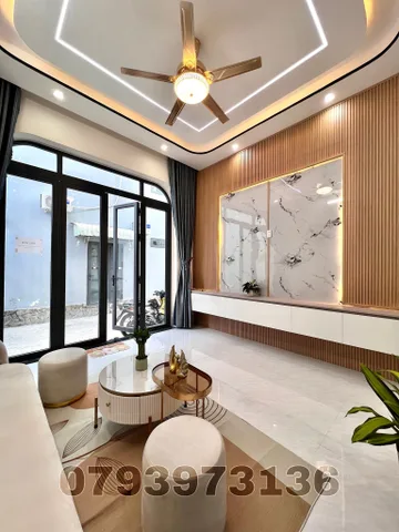 💰Giá 2 tỷ 800 triệu💰(đã bán căn bên trái) Bán nhà trệt lầu xây mới hoàn công, tặng full nội thất, tại hẻm 9 Phạm Ngọc Hưng, Phường Cái Khế, Tp Cần Thơ. 
📞Sđt (zalo) 0793973136 Phát (để xem và thương lượng trực tiếp chủ nhà)
✅Diện tích: 4m x 10m dtsd 80m
