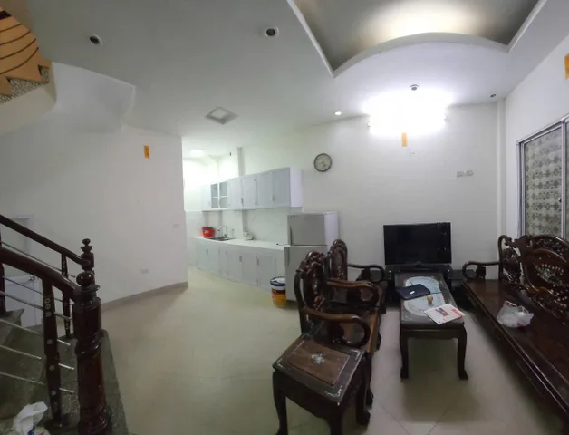 Cho thuê nhà trong ngõ Hoàng An-Lê Duẩn-Dt 40mx4 tầng-4 ngủ-3wc-12tr/1 tháng- cho hộ gia đình