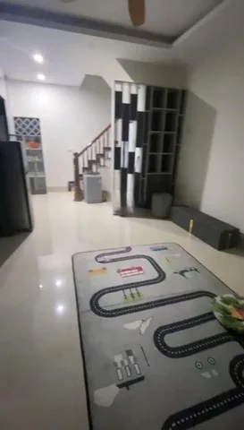 Cho thuê nhà Ngõ Văn Hương-Đống Đa-Dt 21mx5tầng-13tr/1 tháng