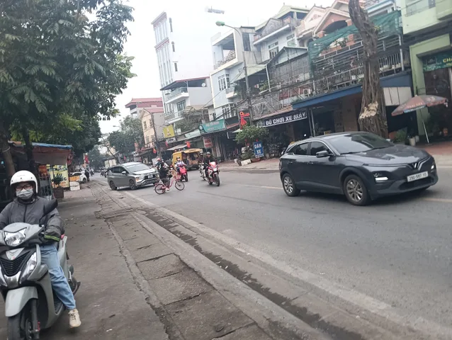 Bán đất 166m² Nhà 3 tầng Kinh Doanh sầm uất mặt Đường Ql2 Phù Lỗ