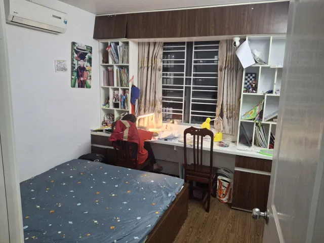 Tôi chính chủ cần bán căn hộ 2N, 2VS tại tầng đẹp Dự án The Vesta Hà Đông.