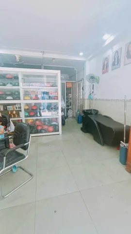 Bán nhà 77m² có sẵn 60m² thổ cư ngang 4,5m giá 9.9 tỷ tại đường Hồng Lạc Phường Bảy Hiền