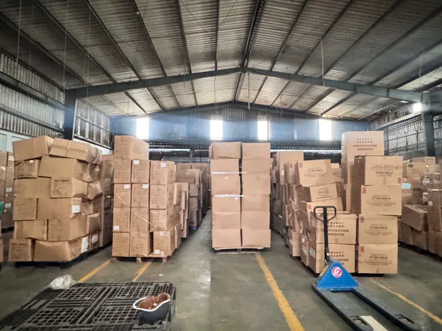 Bán kho xưởng mặt tiền Võ Hữu Lợi xã Lê Minh Xuân huyện Bình Chánh TPHCM, DT: 1000m2.