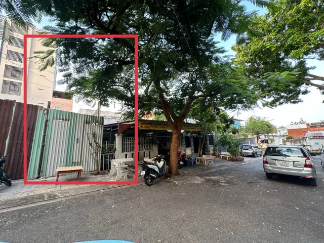 BÁN ĐẤT HẺM Ô TÔ HỒ QUÝ LY, GẦN BIỂN BÃI SAU, CHỈ 5.5 TỶ