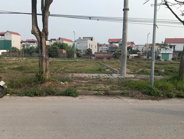 Bán đất 95m² trục đường Đôi Hương Đình Đối Điện Cổng CN2