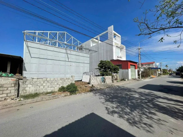 Bán đất mặt đường trục chợ Hải Thành 2 351m² full thổ cư ngang 9,85m giá 10.18 tỷ tại Phường Dương Kinh