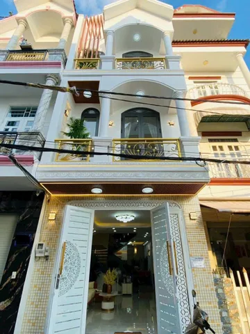 Khai xuân bán gấp nhà tại Phan Xích Long, Phường 2, Phú Nhuận, DT 60m2, Giá 2 tỷ 900, thuê: 22 triệu/ tháng, SHR chính chủ - hoàn công đủ.