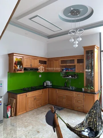 BÁN NHÀ 1 TRỆT 2 LẦU HẺM Ô TÔ TRÁNH NHAU LÊ HỒNG PHONG