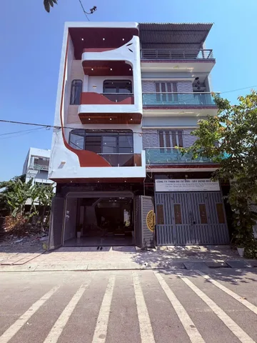 BÁN NHÀ ĐÔNG HOÀ DĨ AN 2 LẦU 1 TRỆT 4  PNgu