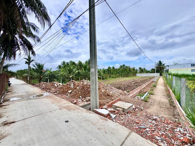 Bán đất nền thổ cư cách HL90E chỉ 30m đường ô tô 7 chỗ cách Quảng Trường 2km