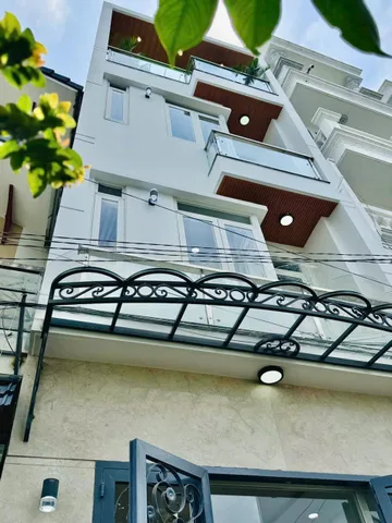 Bán nhà 56m2 Đoàn Như Hài, P12, Q4. Gần cầu Khánh Hội, sổ riêng. 2,7 tỷ