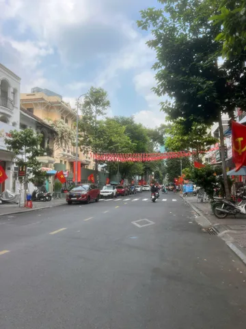 SIÊU PHẨM QUẬN 1 MẶT TIỀN NGUYỄN THÁI BÌNH  CHỈ 52 TỶ