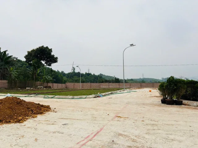 Bất động sản gần Hà Nội giá rẻ , Lương Sơn Hoà Bình