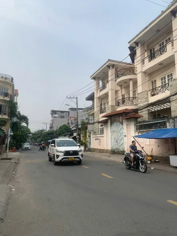 Nhà 4 Tầng 70m2 KDC 30m Ra Công Viên Đường Số 3 Giáp KĐT Vạn Phúc Thủ Đức