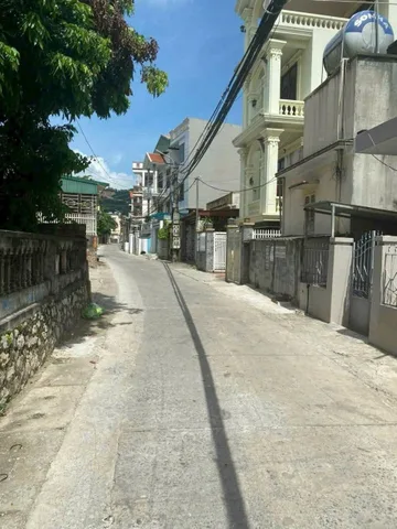 Cc gửi bán ô đất ngay cạnh nhà văn hoá khu 7, Cái Dăm, Bãi Cháy