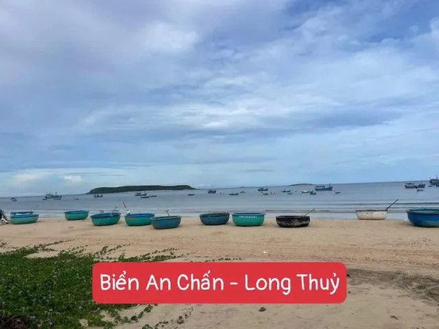 Đất sát biển bán