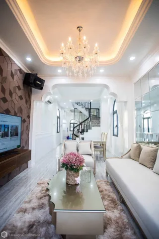 🧧 VỊ TRÍ VÀNG - ĐẮC ĐỊA 🧧
Bán nhà 1 trệt 4 lầu mặt tiền 30/4 gần chợ Xuân Khánh, Vincom Plaza
- Hướng Đông Bắc
- Lộ giới 40m
- Dt  3,5m * 14,2m  = 48,2m2
- Dt sàn 235m2  ( hoàn công )
- 5 phòng ngủ, 5 wc , phòng bếp, phòng sinh hoạt chung rộng rãi, 