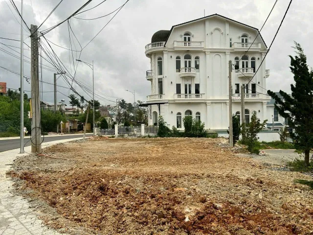 Bán đất 478m² có sẵn 282m² thổ cư ngang 25m giá 15 tỷ tại Phường Xuân Hương - Đà Lạt