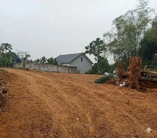 Bán đất 173m² có sẵn 50m² thổ cư ngang 9.5m giá 990 triệu tại Phường Vân Phú