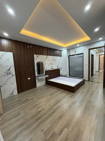 BÁN NHÀ PHÂN LÔ TRẦN DUY HƯNG – 65m2 – tầng thang máy – VỈA HÈ ô tô tránh – 33.6TỶ