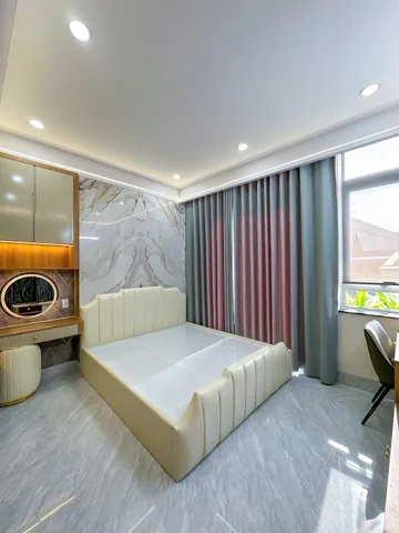 🏆🏆🏆(NC) NHÀ 1 TRỆT 2 LẦU TRỤC CHÍNH HẺM 137 CÁCH ĐƯỜNG HOÀNG QUỐC VIỆT 40M GẦN BV NHI ĐỒNG CẦN THƠ
💰💰3 Tỷ 450 Triệu 
- Diện tích : 4m x 11.6 m (thổ cư hoàn công )
- DTSD 128 m2
- lộ thực tế 4.5m, ôtô tới nhà 
- Hướng Đông Nam, nắng sáng mát mẽ 
- Kế