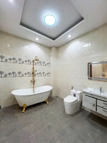 ❌❌❌❌GIẢM MẠNH 100TR
🏆🏆🏆(NC) NHÀ 1TRỆT 2LẦU D6 KDC HỒNG LOAN CẦN THƠ
💰💰4 Tỷ 850Tr 
————————
- Kết cấu: 1T2L, 4 phòng ngủ , 4WC .
- Diện tích: 5 x 16 = 80m2 ( hẻm sau 2m)
- DTSD : 240m2
- Hướng:  Đông nam
- Lộ giới siêu rộng: 19m ( 5 + 9 + 5).
- Sổ