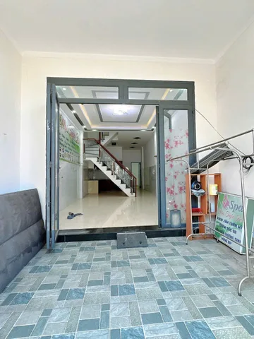 Bán Nhà 1 lầu 1 trệt DT 4 x 15, sổ riêng, vị trí đẹp, Đường nhựa 5M, Kp5 Trảng Dài.