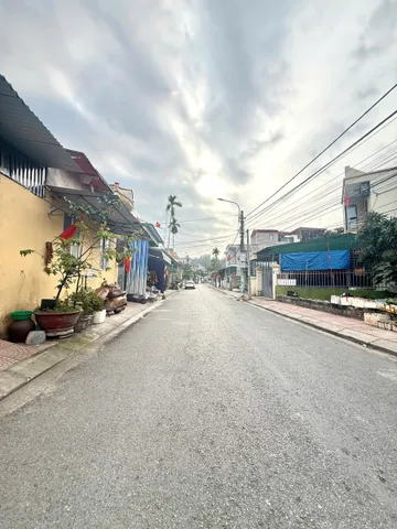 Bán đất mặt đường rộng 131m² full thổ cư ngang 6m giá 3.93 tỷ tại Đường Suối Rồng Phường Đồ Sơn