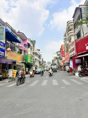 BÁN GẤP GÓC 2 MẶT TIỀN ĐẶNG VĂN NGỮ, P.14, PHÚ NHUẬN
