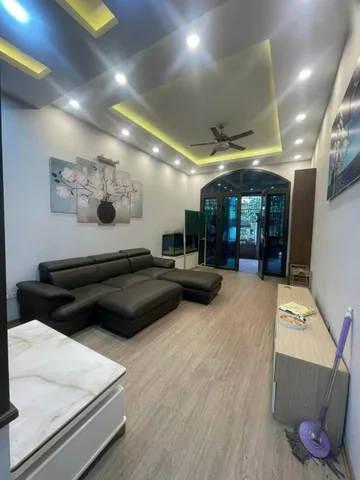 Cho Thuê Nhà Ngõ 19** Phú Diễn - Bắc Từ Liêm 72M² 3 Ngủ - Full Nội Thất - Giá Thuê 12tr