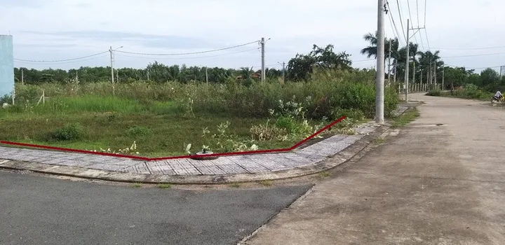 Em Chính Chủ Cần Bán Mảnh Đất Vị Trí Vai Réo Hòa Lạc, Diện Tích 100M, Sát Đại Lộ Thăng Long, Giá hơn 4Tỷ.LH:0979.608.069