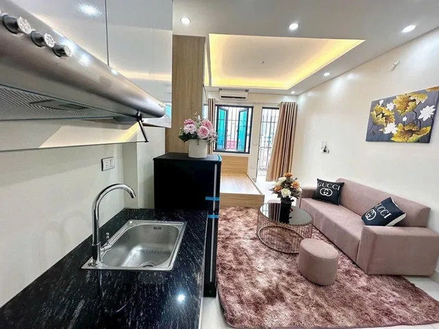 Bán CCMN Phương Canh, 42m 7 Tầng thang máy, full nội thất sẵn kinh doanh, 50m ra CĐ FPT.