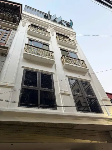 Bán Nhà Đống Đa, Thái Thịnh 35m, OTO vào nhà, tặng lại full nội thất, 12,8 Tỷ