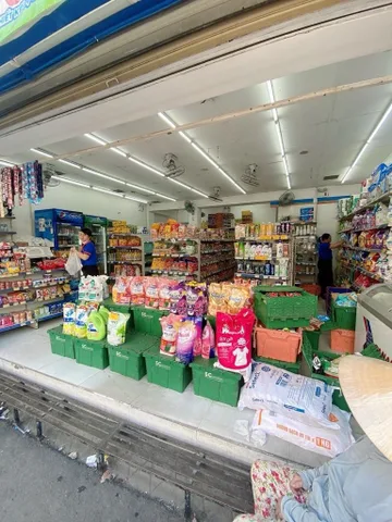 căn hộ dịch vụ 4 tầng Bùi đình túy mặt tiền kinh doanh ngang 7.5m