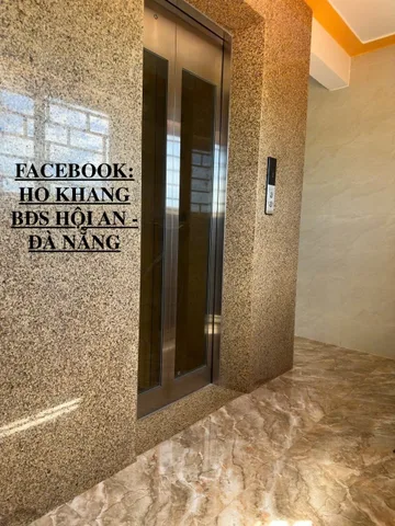 Bán nhà mặt tiền Hội An đường Nguyễn Tất Thành 5 tầng có thang máy 170m2 giá 13.25 tỷ.