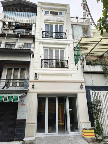 Bán gấp nhà 5 tầng đường số 9 sổ hồng riêng, pháp lý chuẩn0