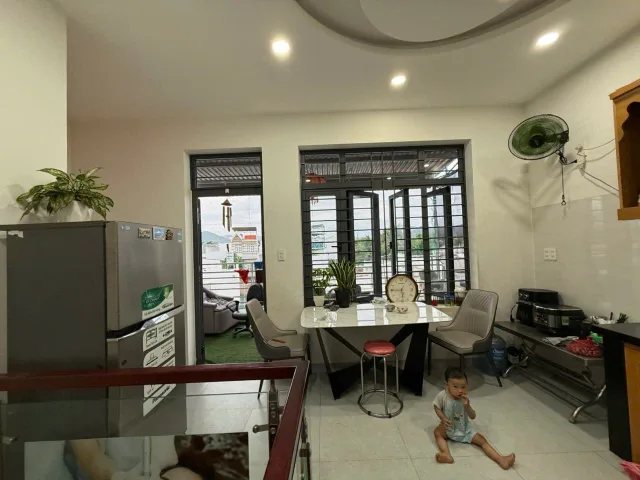 Bán Nhà riêng 53.7m2 có sẵn 42.1 m2 thổ cư giá 3.75 tỷ tại Phường Ngọc Hiệp Thành phố Nha Trang Khánh Hòa