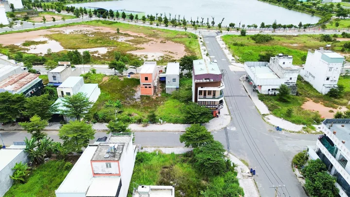 Bán đất 130m² full thổ cư ngang 5m giá 2 tỷ tại Xã Đức Hòa