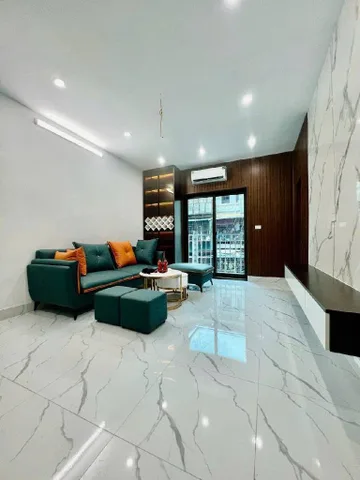 Bán TT Thái Hà 80m, 3 ngủ, thoáng vĩnh viễn, cực gần OTO 5,1 Tỷ