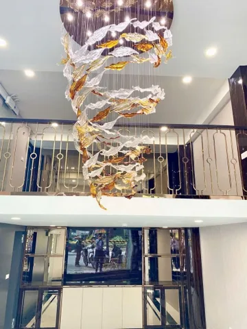 Mặt phố Phạm Văn Đồng, 9T, thang máy, showroom hoặc ở cực đẹp