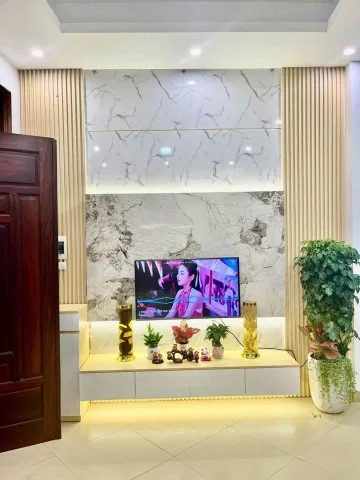 Cho Thuê Nhà Trần Đại Nghĩa-Hai Bà Trưng-Dt 85mx2Tầng-10tr/1tháng