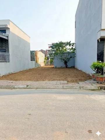 Bác em chính chủ cần bán mảnh đất 90m2, đường 4m, chỉ nhỉnh 1 tỷ