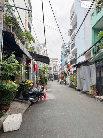 BÁN NHÀ ĐẸP – NỞ HẬU TÀI LỘC – HẺM XE HƠI TRÁNH NHAU – LÊ NGÃ, TÂN PHÚ