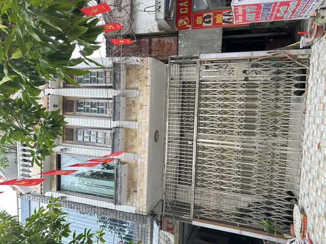 Bán nhà 83m2m² có sẵn 237m2m² thổ cư ngang 4.50 ngangm giá 8 tỷ tại Đường Đặng Tất Phường Hòa Khánh