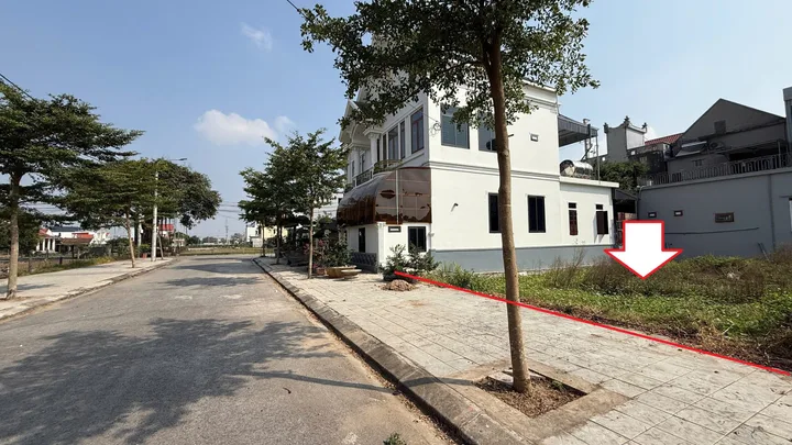 BÁN ĐẤT SÁT KCN VSIP - CHÂN CAO TỐC LẠC QUẦN GIÁ 1 Tỷ 150 TRIỆU