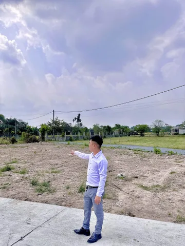 Đất 2 MT Tân Phú Trung 150m2 full thổ . 5,68x28 Giá 1ty9