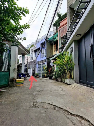 Nhà Trệt Lầu HXH đường Kha Vạn Cân gần Hoàng Diệu 2 Giá tốt 8 triệu/tháng
