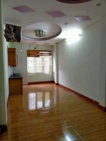 Cho Thuê Nhà Mặt Phố Trần Cung ( Gần Bệnh Viện E) 40M² 4 Ngủ - Nội Thất CB - Kinh Doanh - Giá Thuê 20tr