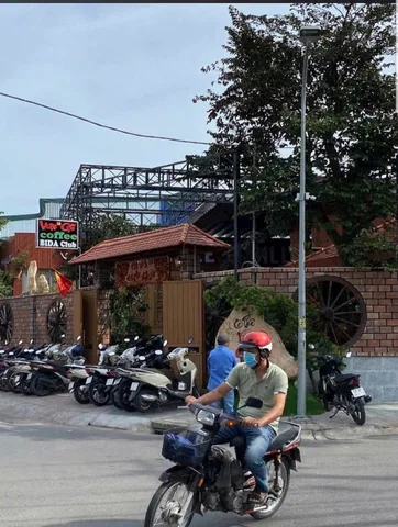 Bán nhà 280m² có sẵn 220m² thổ cư ngang 15m giá 16.5 tỷ tại Đường Xuân Thới Thượng 4 Xã Bà Điểm 442