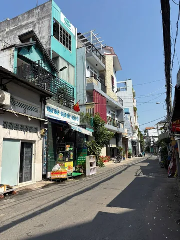 HẺM 7M XE TẢI – THÔNG NGUYỄN VĂN SĂNG – SÁT BÀU CÁT – 3 TẦNG BTCT – 8.68 TỶ